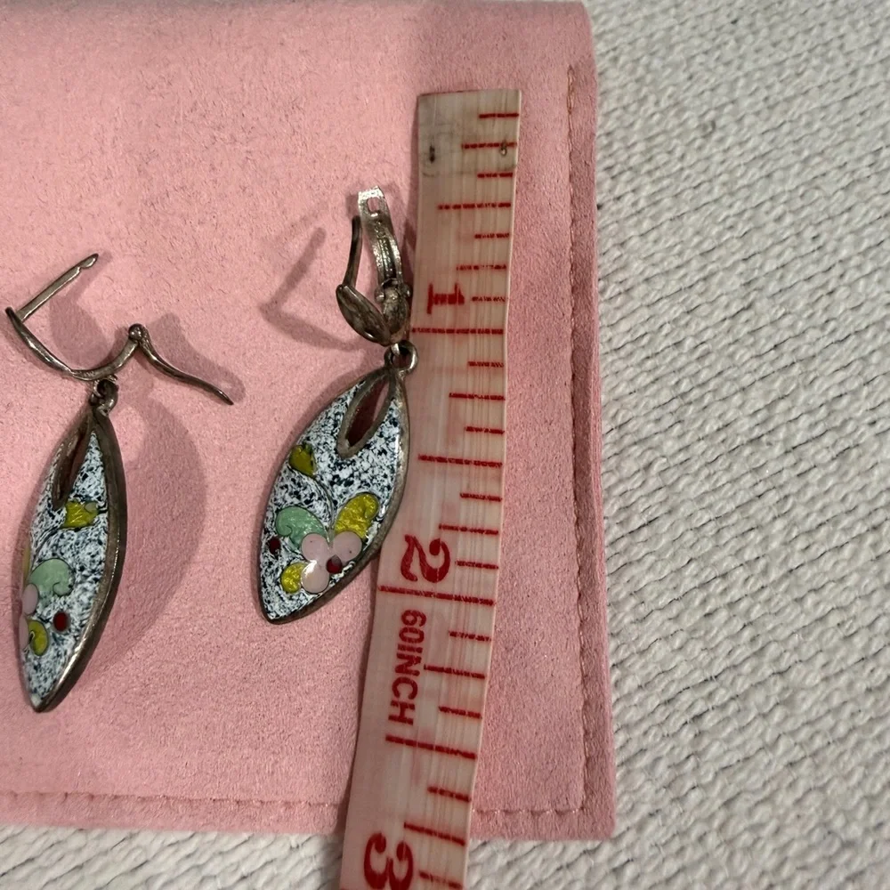 925 Sterling Silver Earrings with Flower Print - Picture 6 of 7